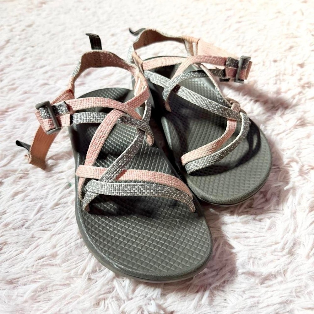 Chaco Kids ZX/1 EcoTread Pink Geometric Gorpcore Hiking Sandals Girls 5 Outdoors